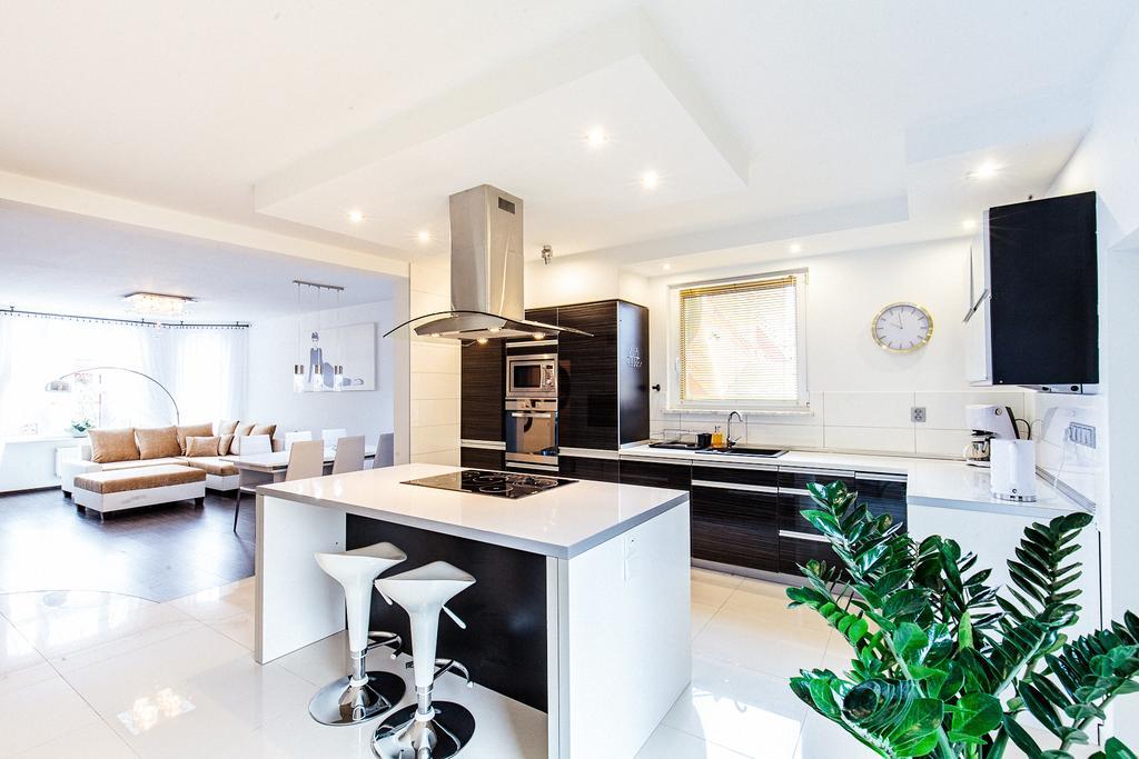 Apartamenty Vip Устка Екстериор снимка