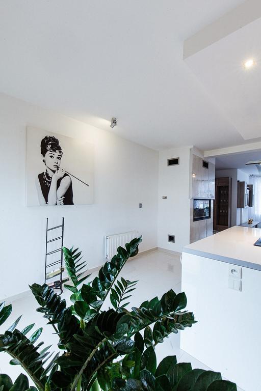 Apartamenty Vip Устка Екстериор снимка